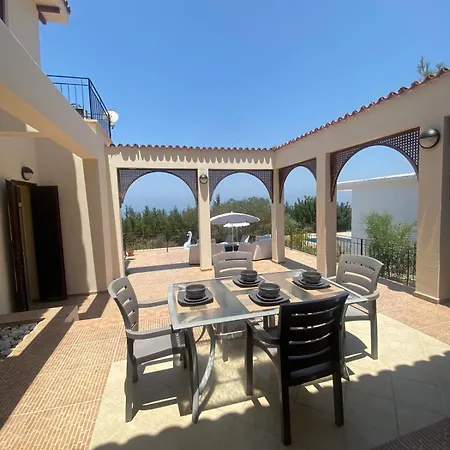 Jackson Villa *